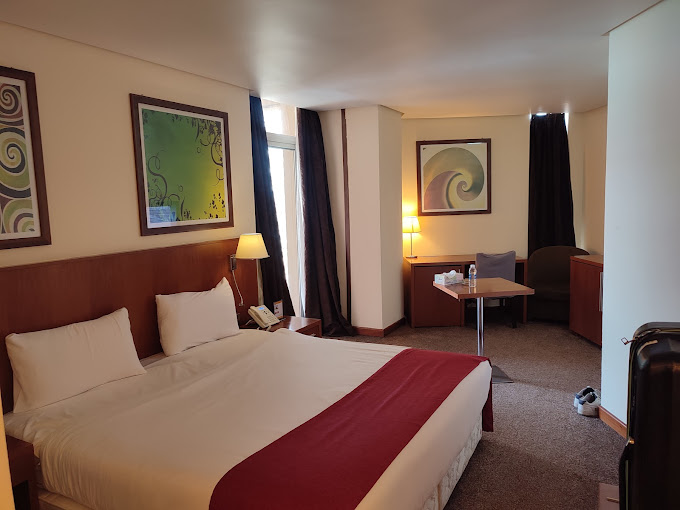 منصور میلیا