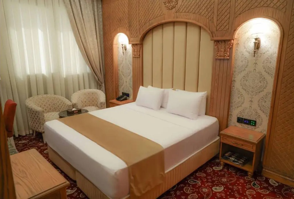 نگین مصلی