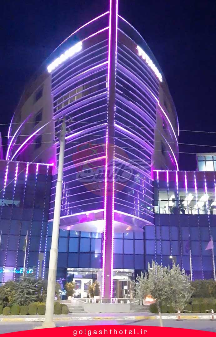 تایتانیک