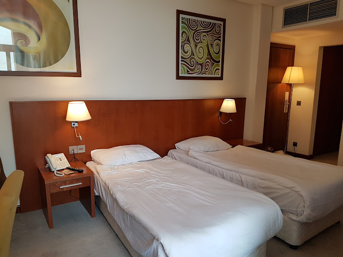 منصور میلیا