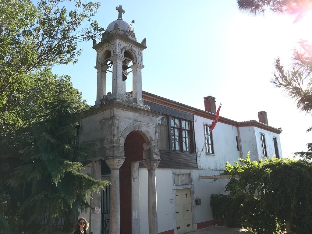 کلیسای آیا یورگی