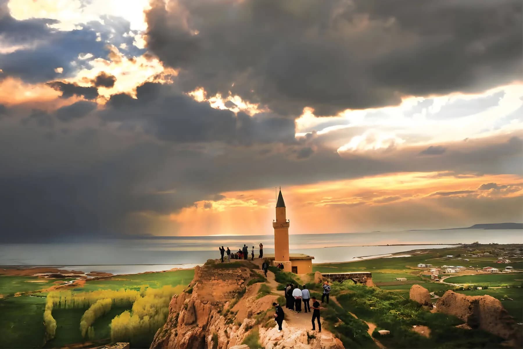 وان تابستان در برابر وان زمستان