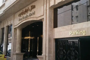 هتل ایران زمین
