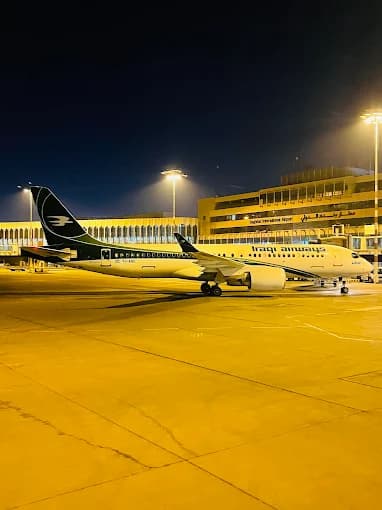 فرودگاه