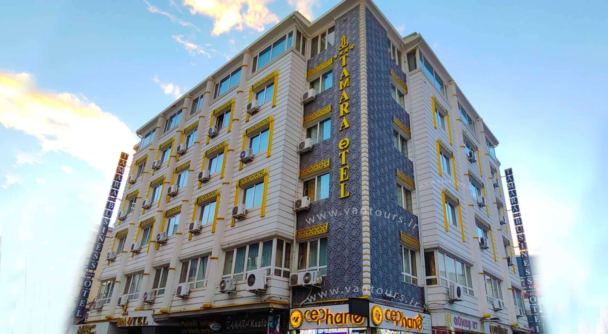 هتل تامارا (Tamara Hotel Van)